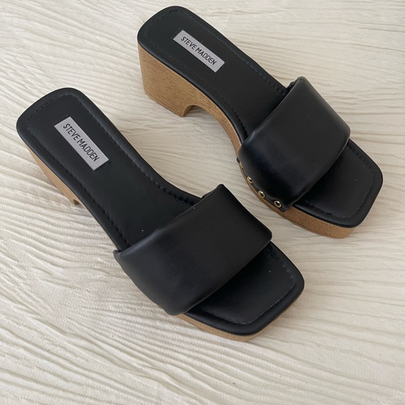 Steve Madden Sandals - Picture 1 of 4